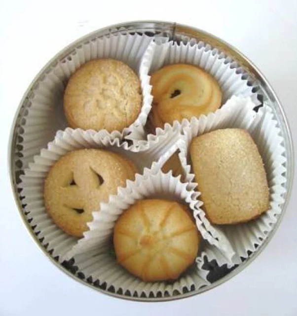 Butter Cookies, Scenes of Europe (Jacobsens) 5.3 oz (150g) Tin - Image 3